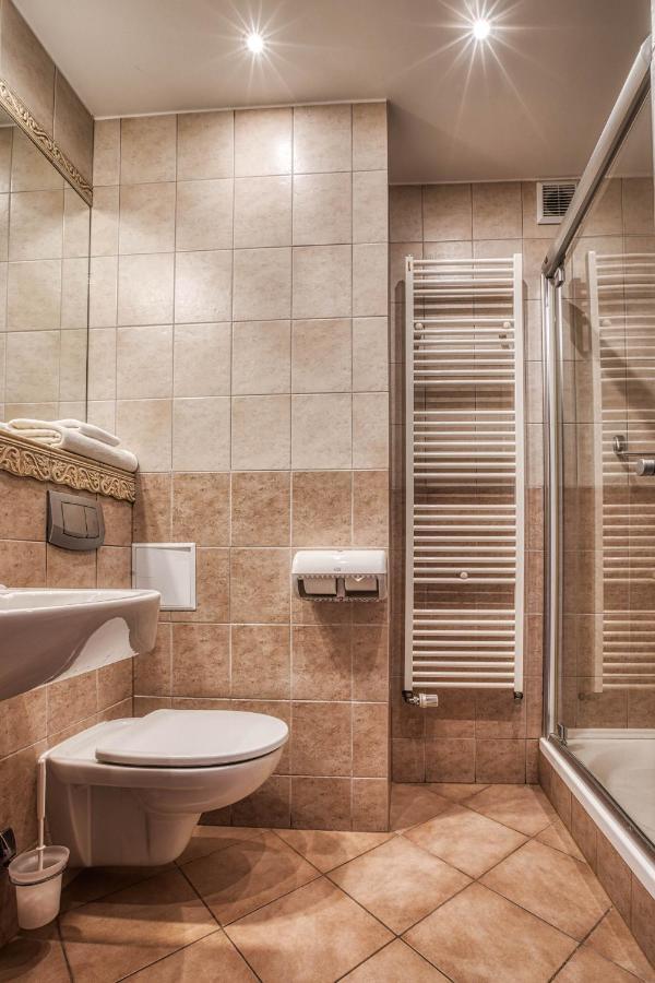4 Pory Roku Resort Sauna & Spa Bakowo Exterior foto
